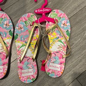 Lilly Pulitzer flip flops new size 8